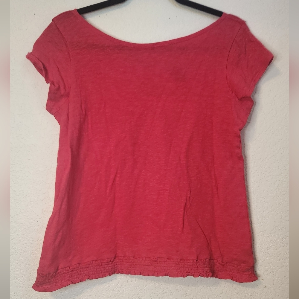 Gap Hot Pink Capped‎ Sleeve Blouse with Back Accent Feature, Size L